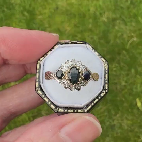 Vintage 1970's 9ct Gold Sapphire Diamond Daisy Flower Ring