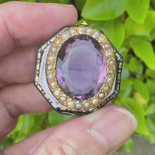 Carica e avvia il video nel visualizzatore di galleria, Victorian Amethyst &amp; Seed Pearl Halo Ring, Antique 9ct Gold Statement Cocktail Ring c.1860
