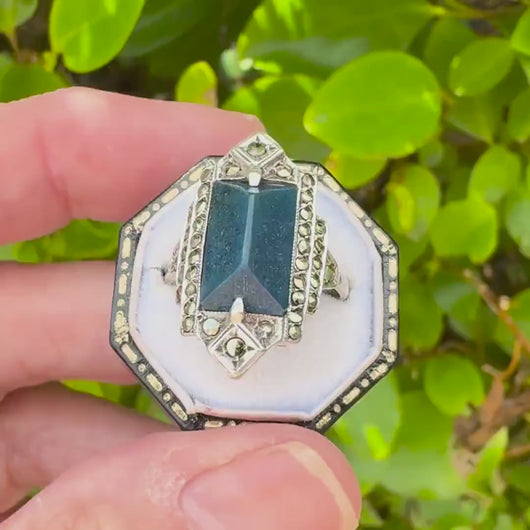 Antique Art Deco 935 Silver Sugar-Loaf Cut Lapis Lazuli Cocktail Ring, Germany