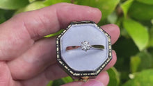 Load and play video in Gallery viewer, Vintage 18ct White Gold 2
