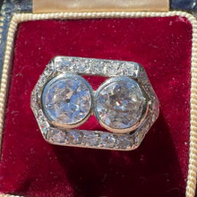 Carica e avvia il video nel visualizzatore di galleria, Art Deco Platinum 2.40ct Toi et Moi Diamond Ring: Matched Old European Cut Diamonds
