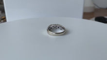 Load and play video in Gallery viewer, Mens Vintage 14ct White Gold &amp; Diamond Ring

