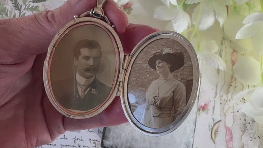 Antique Victorian Silver & Gold Floral Locket With Photographs