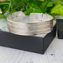 Load image into Gallery viewer, Charles Horner Chester Silver Bracelet
