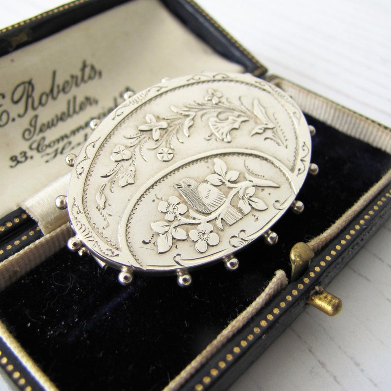 Victorian Aesthetic Silver Locket Back Brooch. - MercyMadge