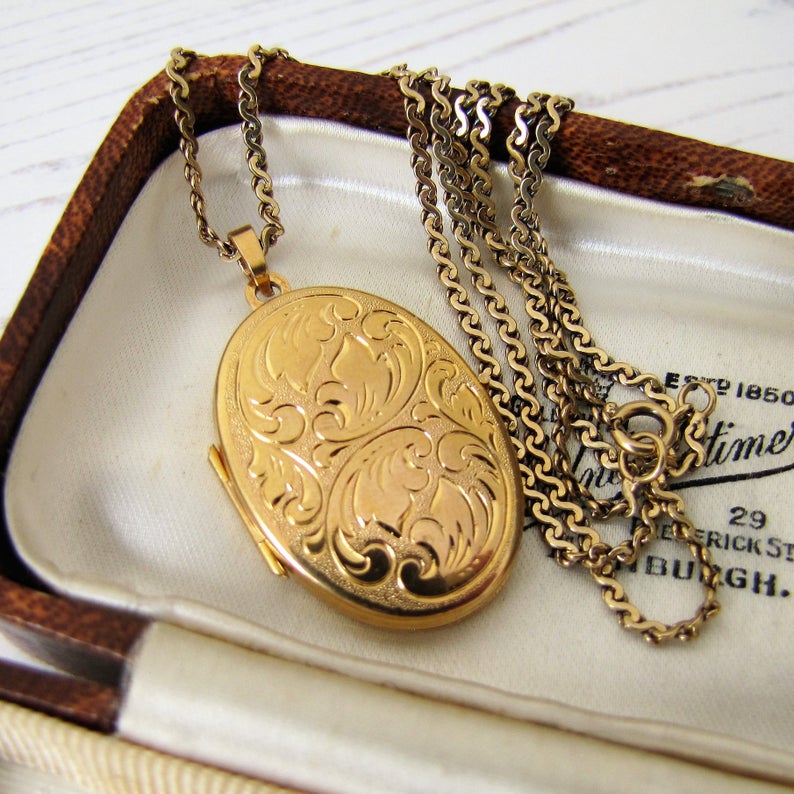 Victorian Style 9ct Gold Locket, 9ct Gold Serpentine Chain - MercyMadge