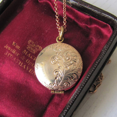 Antique Rose Gold Glass Front Engraved Locket 