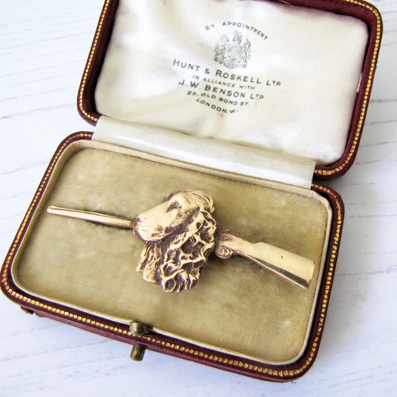 Gold Victorian Dog Cravat/Tie Pin, Flushing Spaniel - MercyMadge