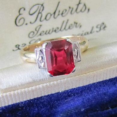 Antique Art Deco 9ct Gold Emerald Cut Ruby Ring 