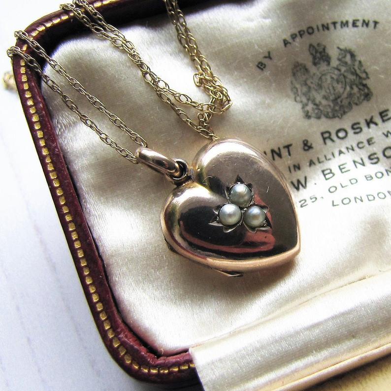 Victorian 9ct Gold & Pearl Heart Locket On Chain - MercyMadge