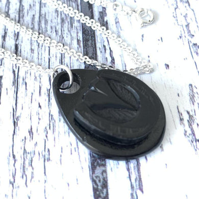 Victorian Whitby Jet Carved Horseshoe Pendant 