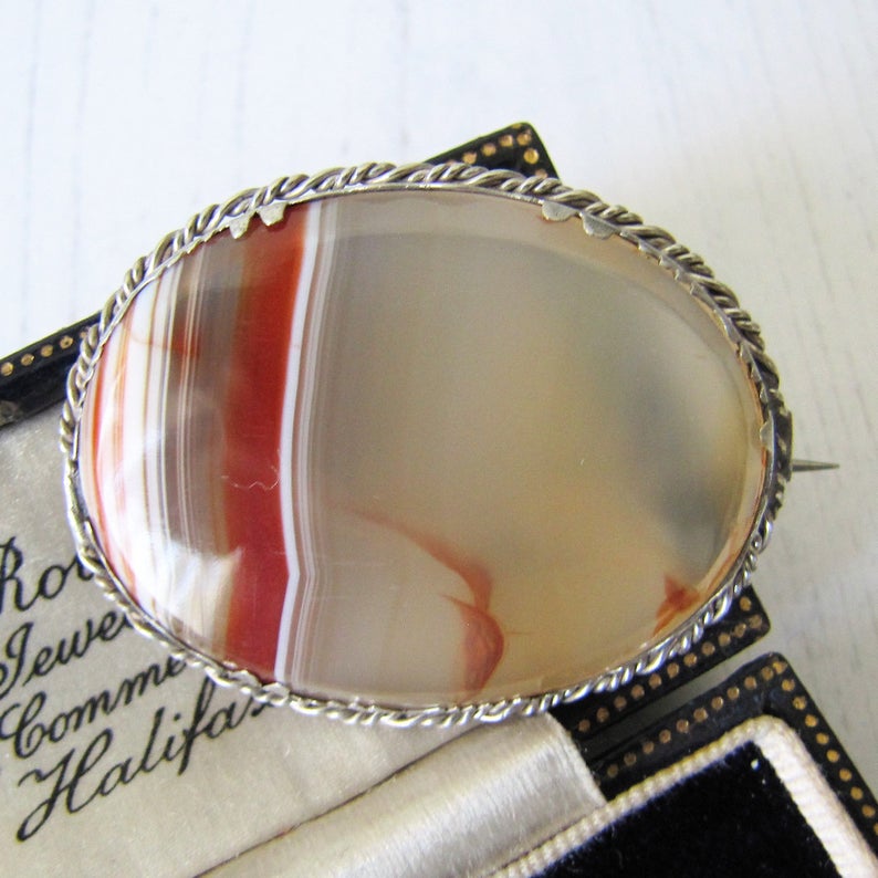 Georgian/Victorian Scottish Banded Agate Silver Brooch