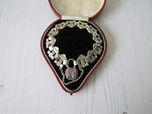 Cargar imagen en el visor de la galería, Victorian Silver &amp; Gold Book Chain Bracelet With Padlock
