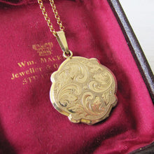 Load image into Gallery viewer, Andreas Daub Edwardian Rolled Gold Locket, Germany
