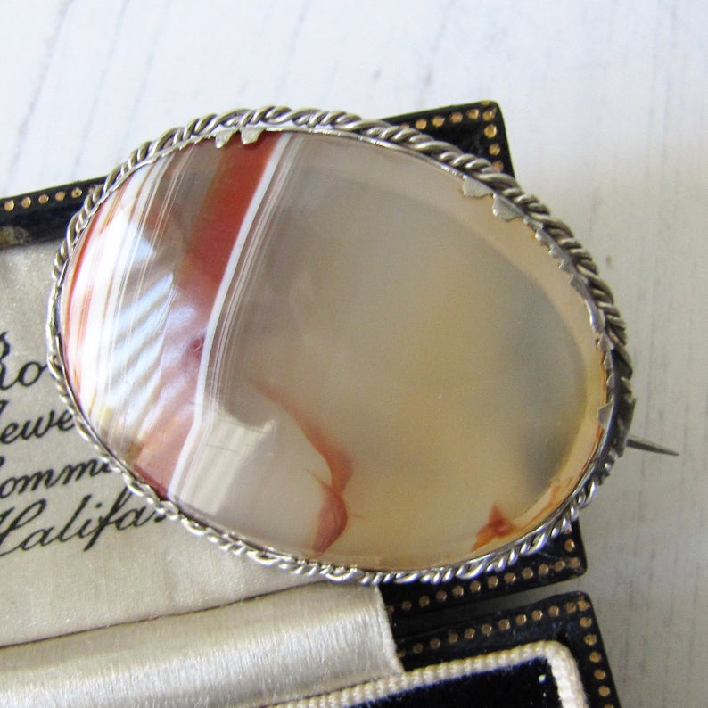 Georgian/Victorian Scottish Banded Agate Silver Brooch