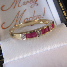 Carica l&#39;immagine nel visualizzatore di Gallery, Vintage 9ct Gold Diamond &amp; Ruby Eternity Band Ring.
