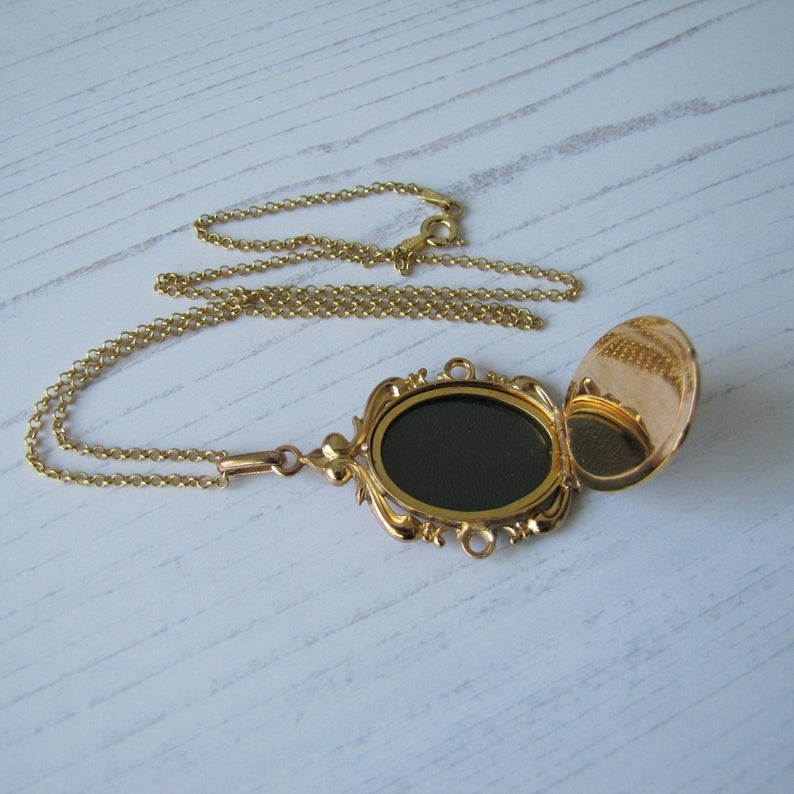Vintage 1930s Rolled Gold & Onyx Hidden Locket Pendant – Mercy Madge