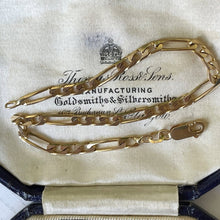 Cargar imagen en el visor de la galería, Vintage 9ct Gold Trombone Link Fetter Bracelet
