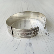 Load image into Gallery viewer, Charles Horner Chester Silver Bracelet
