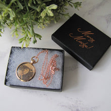 Load image into Gallery viewer, Edwardian 9ct Gold Antique Photo Locket
