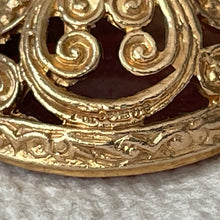 Cargar imagen en el visor de la galería, Victorian 9ct Gold Carnelian Intaglio Fob
