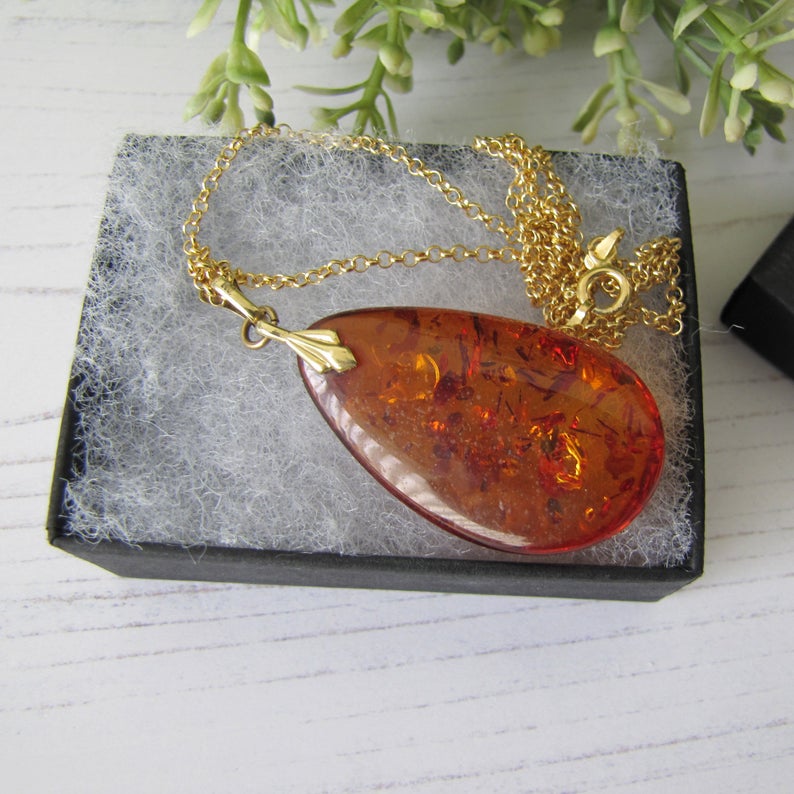 Vintage Baltic Amber Teardrop Pendant & Chain
