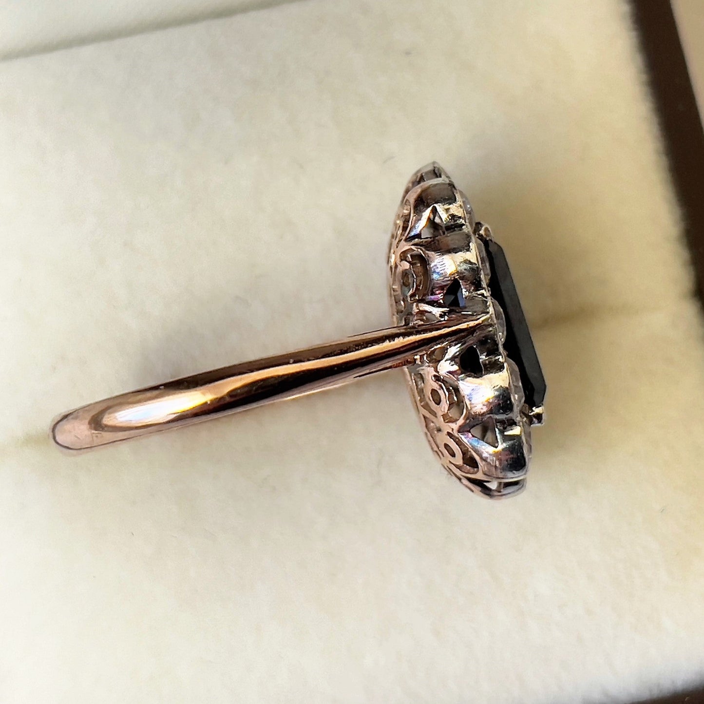 Georgian 18ct Gold Baguette Sapphire Cluster Ring