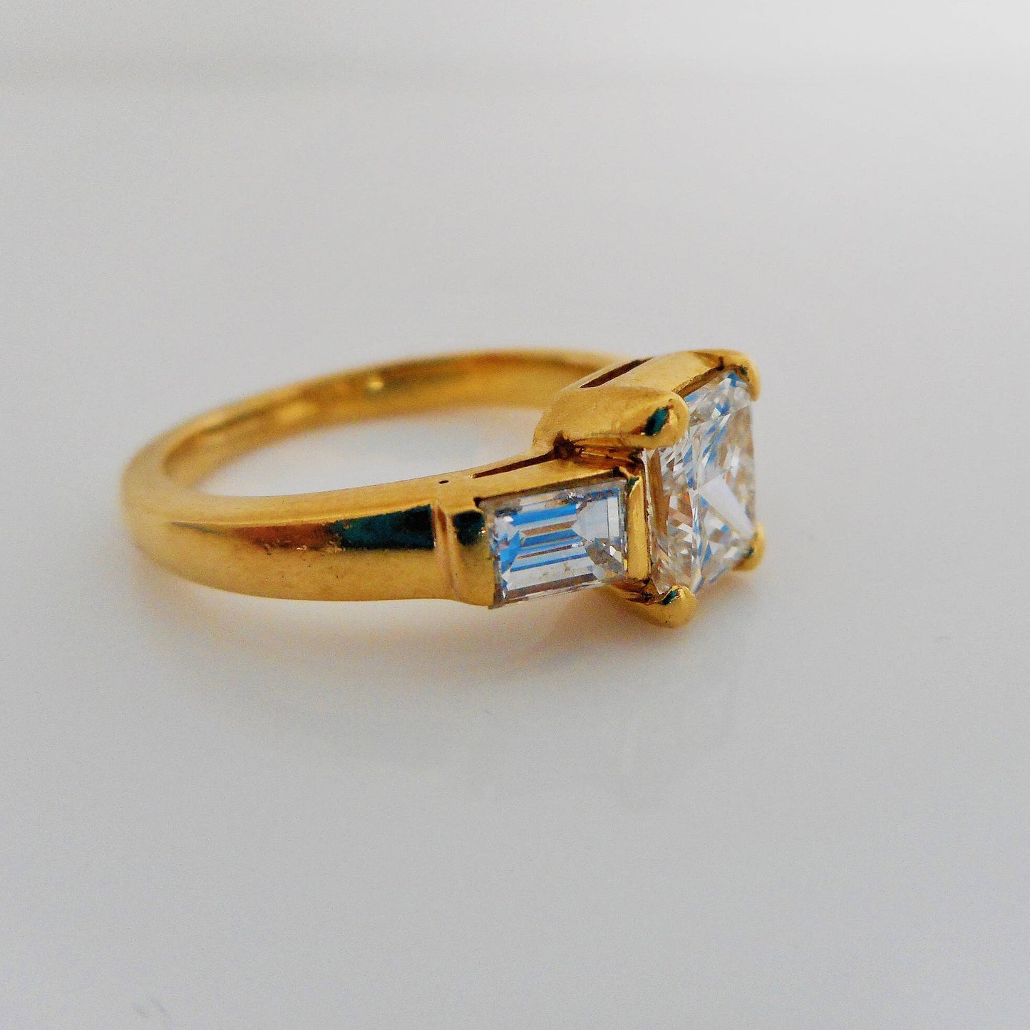 Vintage 18ct Gold Princess Cut Flawless Diamond Ring, Gazdar Of India. 3-Stone Diamond Engagement Ring & Certificate. 2.09ct Diamond Ring