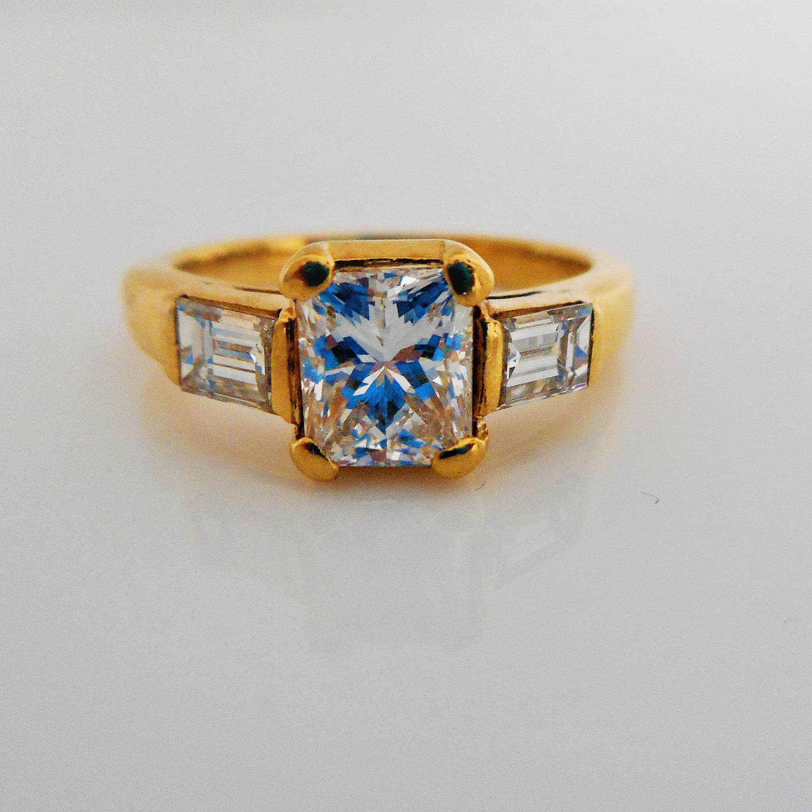 Vintage 18ct Gold Princess Cut Flawless Diamond Ring, Gazdar Of India. 3-Stone Diamond Engagement Ring & Certificate. 2.09ct Diamond Ring