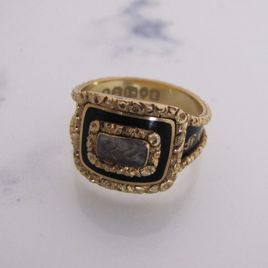 Georgian 18ct Gold Enamel Mourning Ring With Woven Hair, 1822 - MercyMadge
