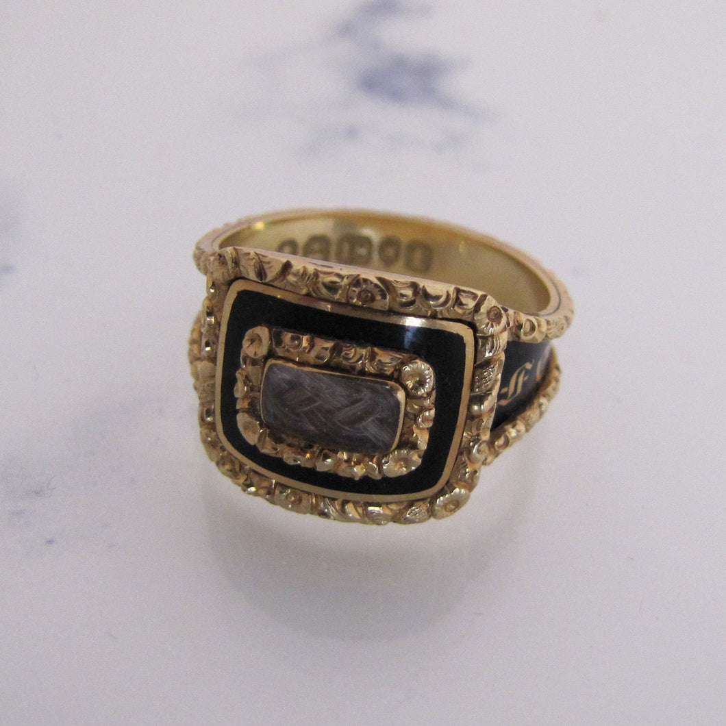 Georgian 18ct Gold Enamel Mourning Ring With Woven Hair, 1822 - MercyMadge