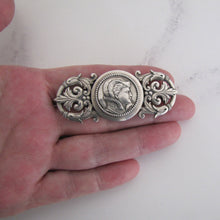 Cargar imagen en el visor de la galería, Large Scottish Silver Antique Brooch, Mary Queen Of Scots - MercyMadge
