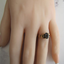 Load image into Gallery viewer, 1940&#39;s Retro 14ct Gold Black Star Sapphire Ring. - MercyMadge

