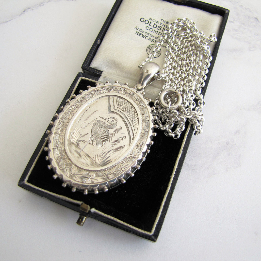 Victorian Aesthetic Engraved Silver Locket Necklace - MercyMadge