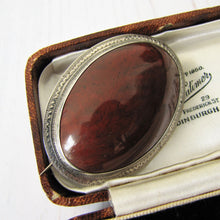 Cargar imagen en el visor de la galería, Large Victorian Sterling Silver Scottish Agate Monogrammed Brooch
