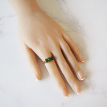 Charger l&#39;image dans la galerie, Victorian 15ct Gold Chrysoprase Ring. Antique 3-Stone Green Chalcedony Gold Ring.  Scottish Yellow Gold Trilogy Ring, US 6-1/2 /UK M-1/2
