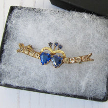 Cargar imagen en el visor de la galería, Antique 9ct Gold and Blue Iolite Sweetheart Brooch. Victorian Luckenbooth Heart Love Token Wedding Brooch.
