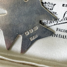 Cargar imagen en el visor de la galería, Antique Victorian Sterling Silver Engraved Cross Pattée Fob. Aesthetic Engraved St John&#39;s Cross Necklace Pendant, British Hallmark 1896
