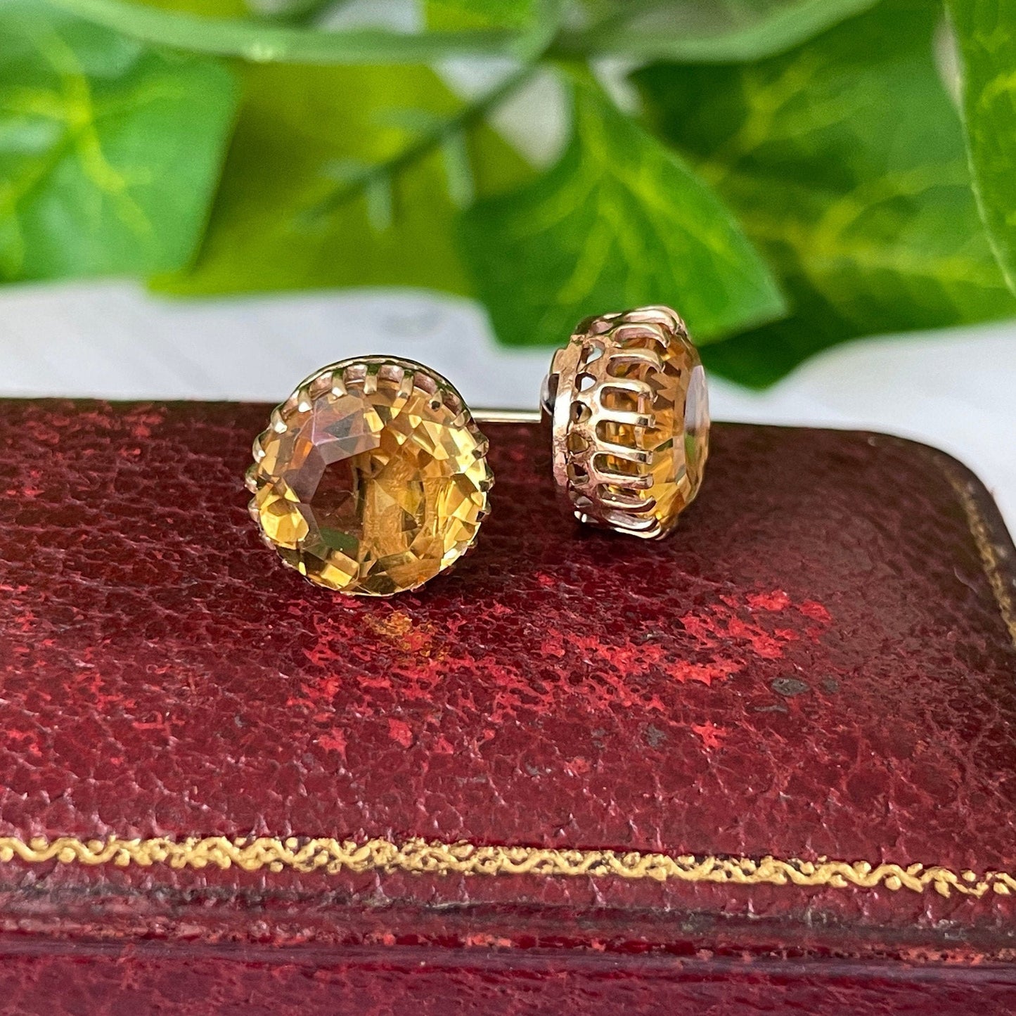 Victorian Scottish 15ct Gold Cairngorm Citrine Earrings. Antique Golden Citrine Solitaire Stud Earrings In Coronet Settings