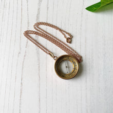 Load image into Gallery viewer, Antique Victorian 9ct Gold Compass Pendant Fob.
