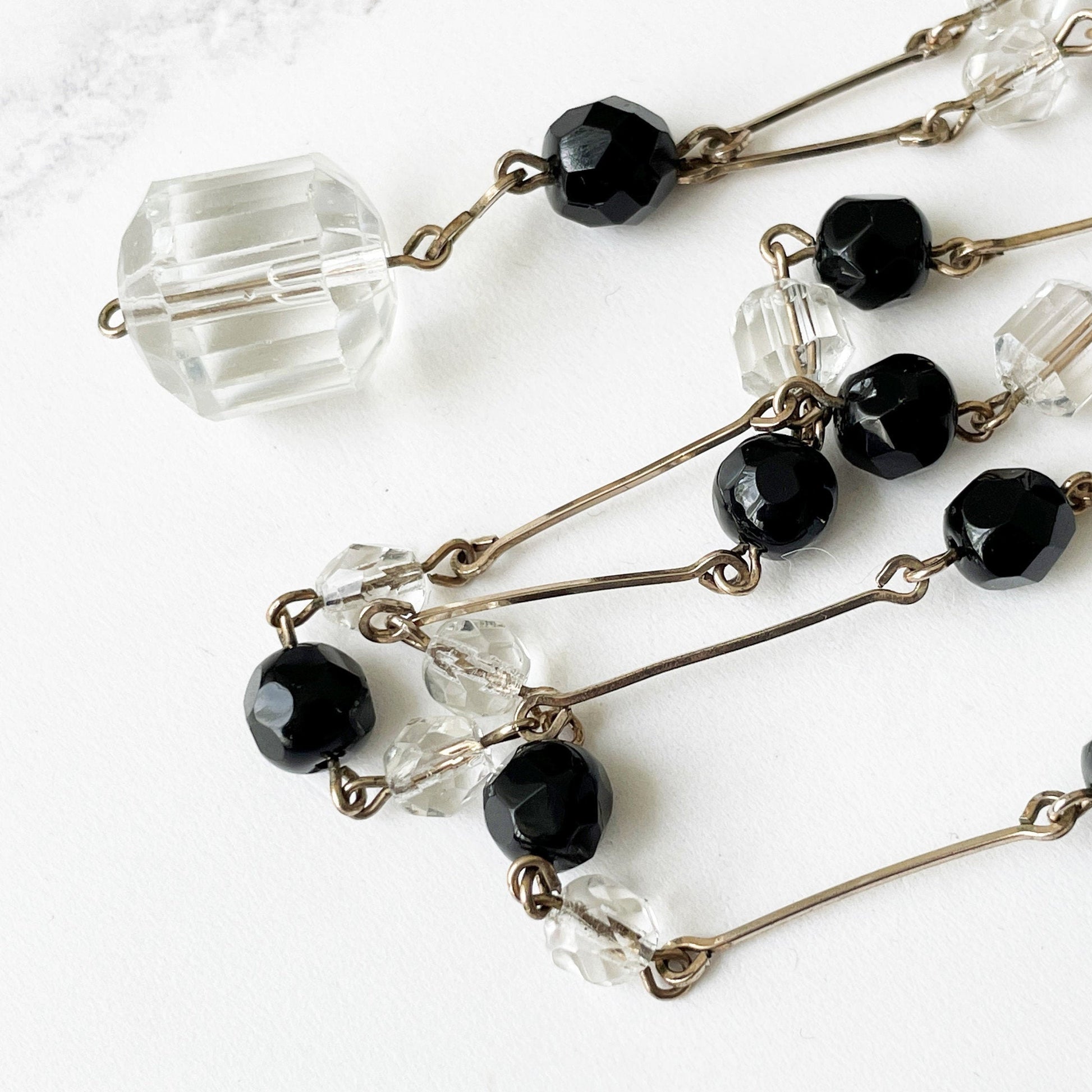 Antique Art Deco Glass Bead & Gold Chain Necklace. 1920s Pendant Drop Lavalier Necklace. Rolled Gold Fill Beaded Lariat Necklace