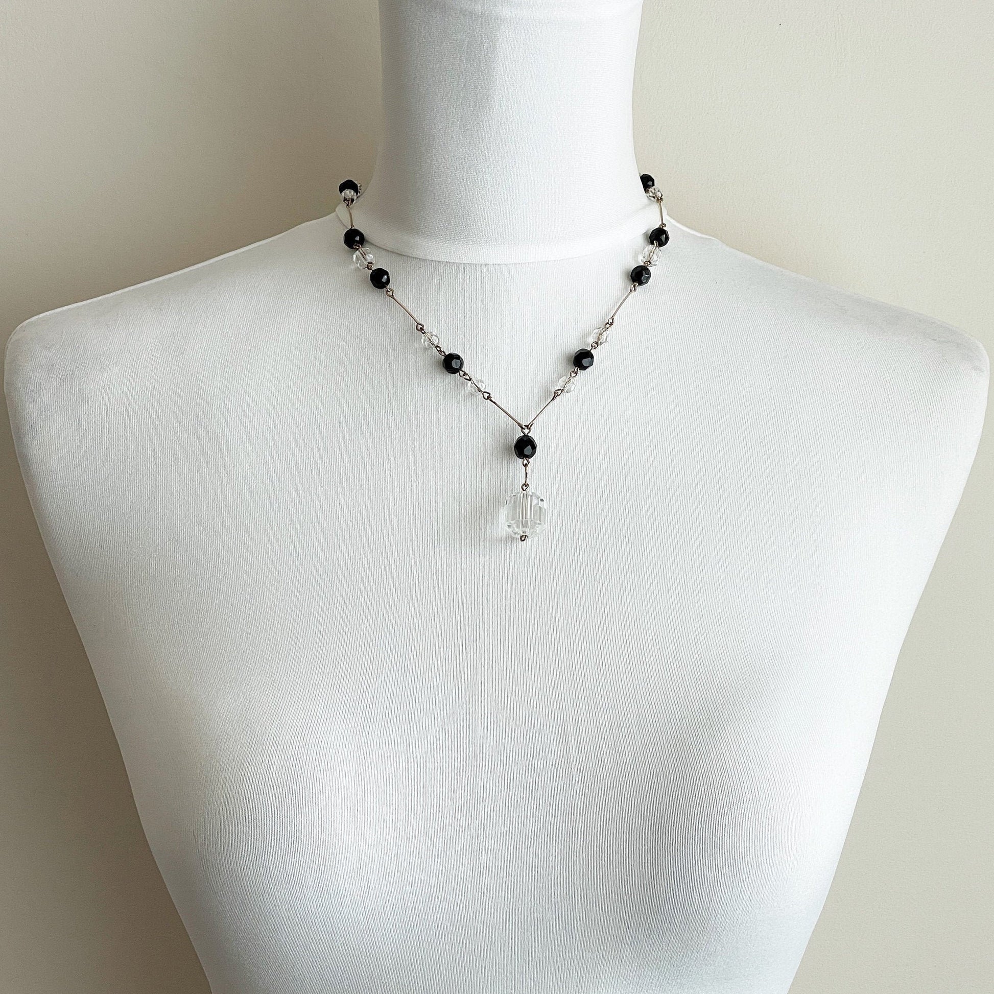 Antique Art Deco Glass Bead & Gold Chain Necklace. 1920s Pendant Drop Lavalier Necklace. Rolled Gold Fill Beaded Lariat Necklace
