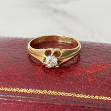 Cargar imagen en el visor de la galería, Victorian 18ct Gold &amp; Diamond Belcher Ring, Hallmarked London 1897. Antique Old European Cut 0.25ct Diamond Solitaire Ring. Yellow Gold Ring
