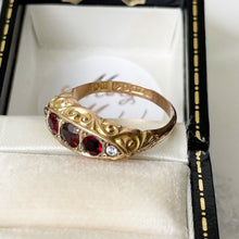 Lade das Bild in den Galerie-Viewer, Antique Edwardian Red Garnet &amp; Diamond 9ct Gold Ring. 3 Stone Carved Gold Boat Style Ring, Chester 1911, Size 5.75 US / L UK / 51.5 EU
