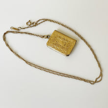 Cargar imagen en el visor de la galería, Victorian 9ct Engraved Gold Book Locket &amp; Chain. Antique Gold, Enamelled Garter Belt Locket. Bible Locket With Hair/Photo Compartment

