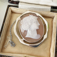 Cargar imagen en el visor de la galería, Antique Edwardian Sterling Silver Cameo Brooch. Large Art Nouveau Silver Cameo. Carved Shell Classical Grecian Maiden Brooch
