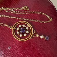Carica l&#39;immagine nel visualizzatore di Gallery, Antique Victorian 9ct Gold Lavalier Necklace. Edwardian/Art Nouveau Amethyst, Pearl Pendant Drop Necklace &amp; Chain. Gold Lavaliere Necklace
