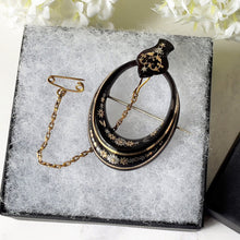 Lade das Bild in den Galerie-Viewer, Antique Victorian Pique Brooch. Antique Snake Head and Hoop Stylized Brooch. Victorian Shell Brooch With Inlaid Gold &amp; Silver
