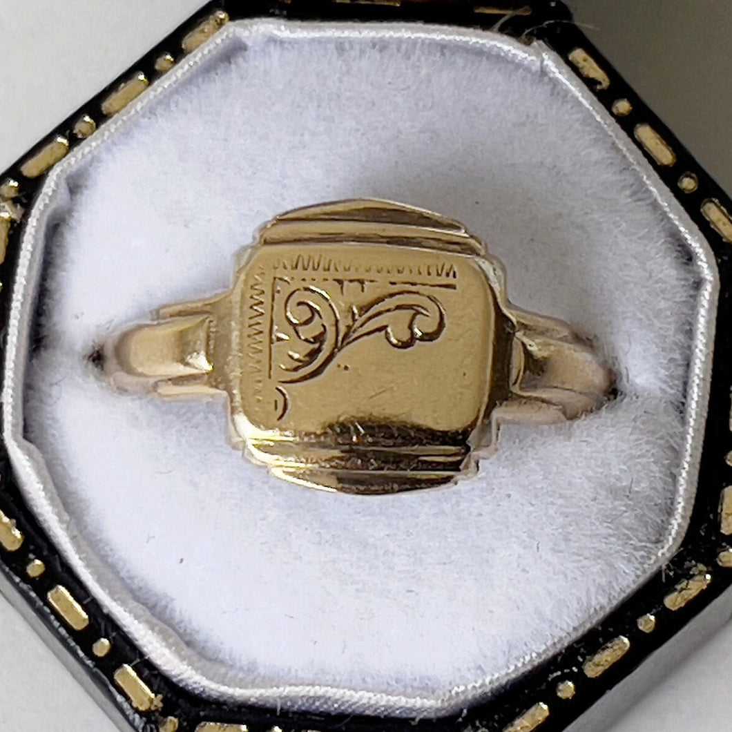 Antique 9ct Gold Signet Ring. Edwardian/Victorian Gold Fronted Silver Ring. Antique Pinky/Childs/Small Finger Ring With Ring Box