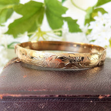 Carica l&#39;immagine nel visualizzatore di Gallery, Vintage 12ct Rolled Gold Bracelet, Harrods Of London. Edwardian Style Excalibur Gold Bracelet. Engraved Fern Flourish Hinged Narrow Bangle.
